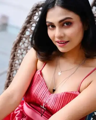 Call Girls Service in Tarapur